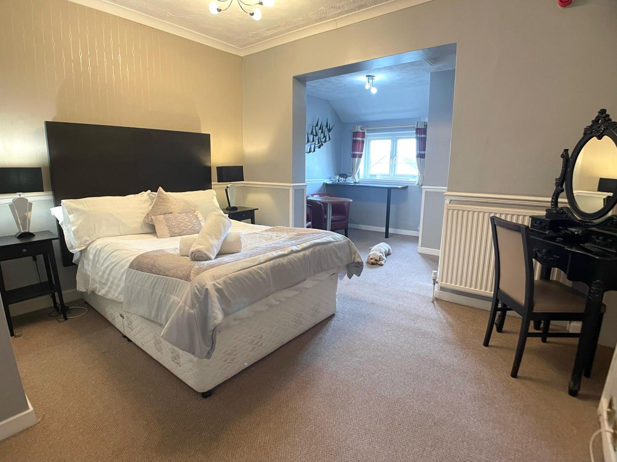 The Lawns Hotel Derby