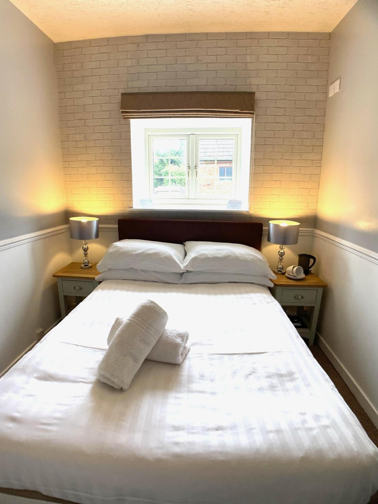 The Lawns Hotel 3*